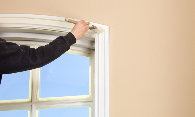 paint a window trim