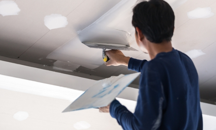 How to Paint a Ceiling