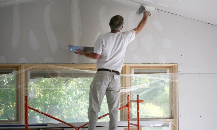 Prime Interior Walls Before Painting in Singapore